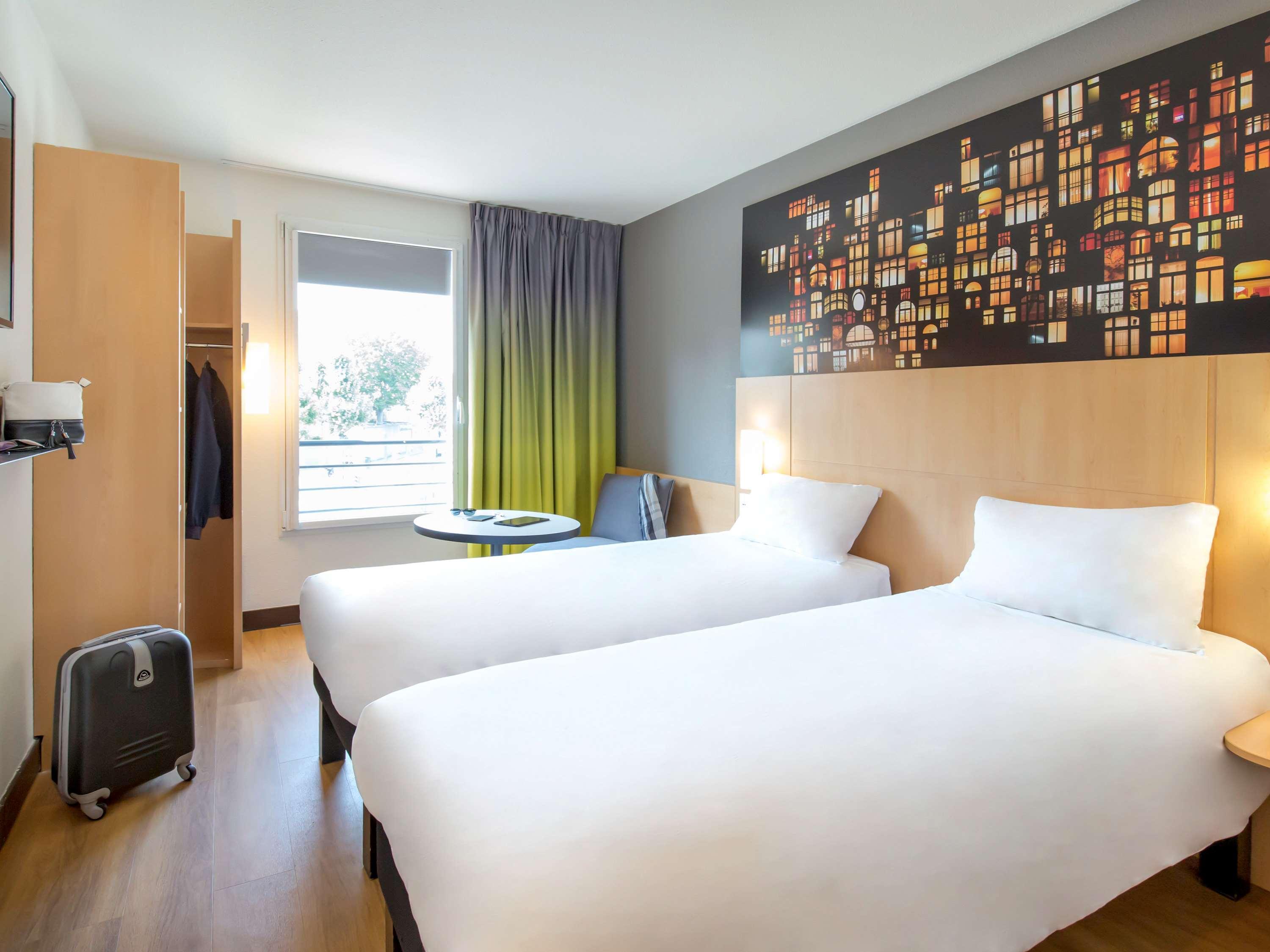 Ibis Lyon Sud Vienne Saint-Louis Hotel Exterior foto