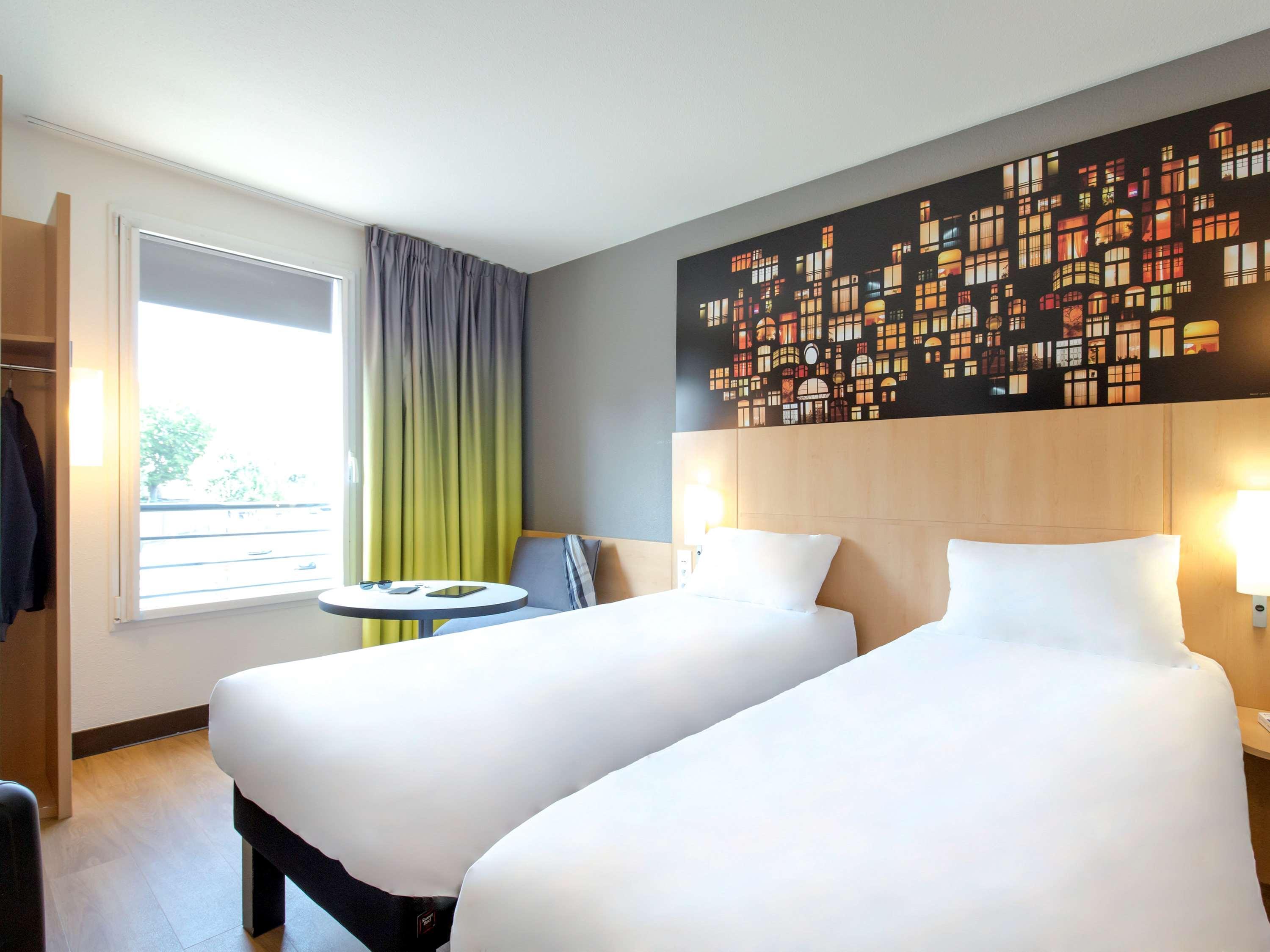 Ibis Lyon Sud Vienne Saint-Louis Hotel Exterior foto