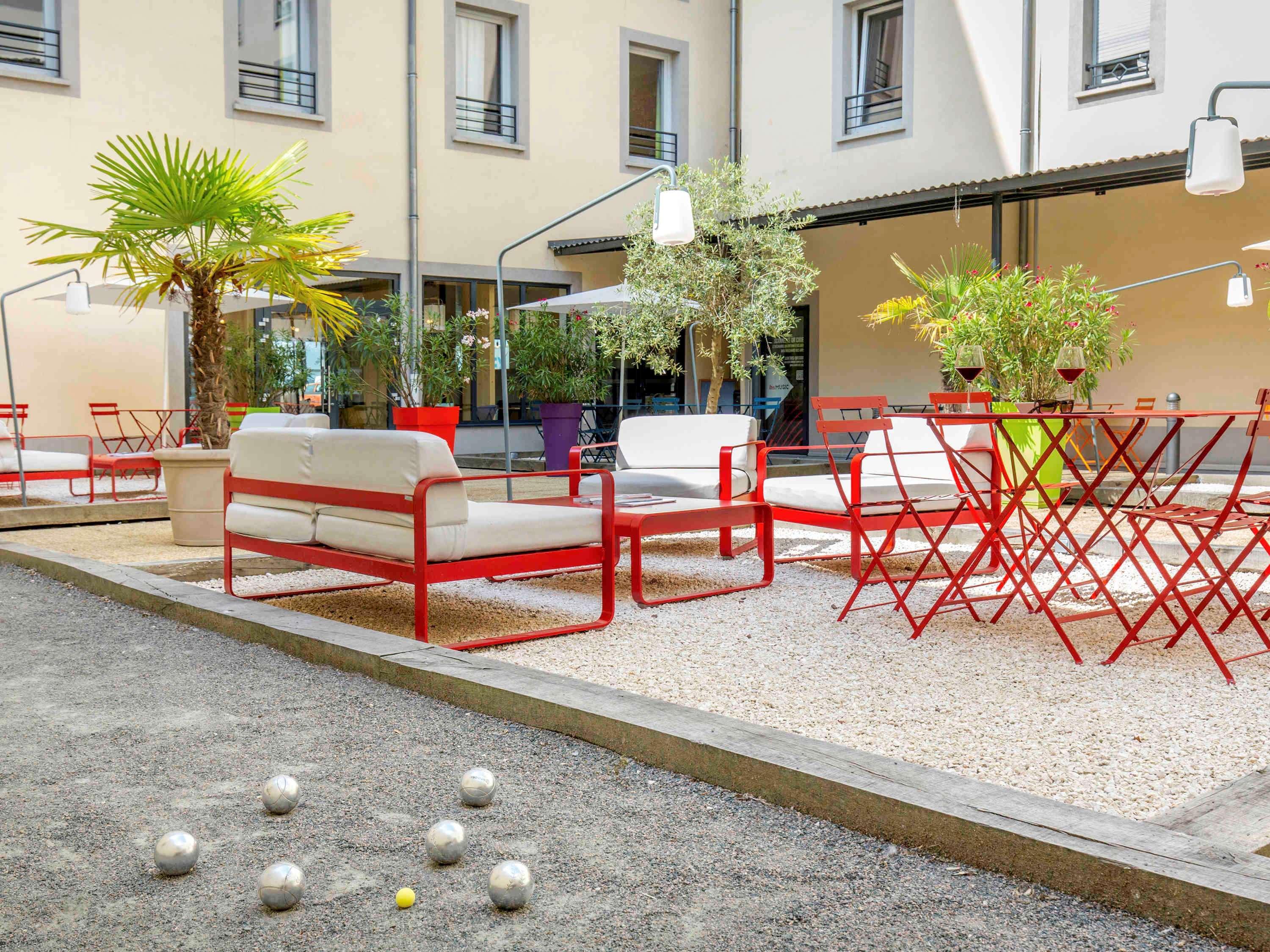 Ibis Lyon Sud Vienne Saint-Louis Hotel Exterior foto
