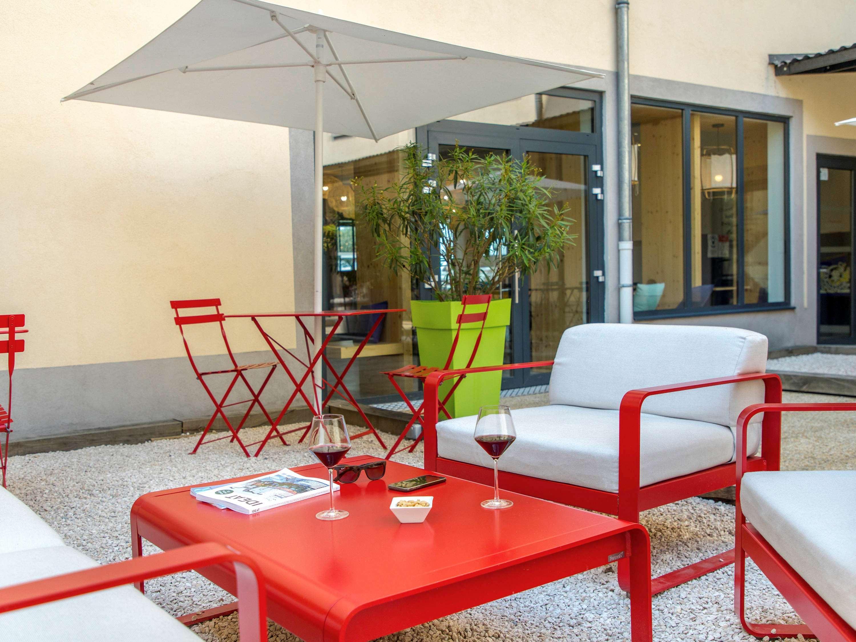 Ibis Lyon Sud Vienne Saint-Louis Hotel Exterior foto